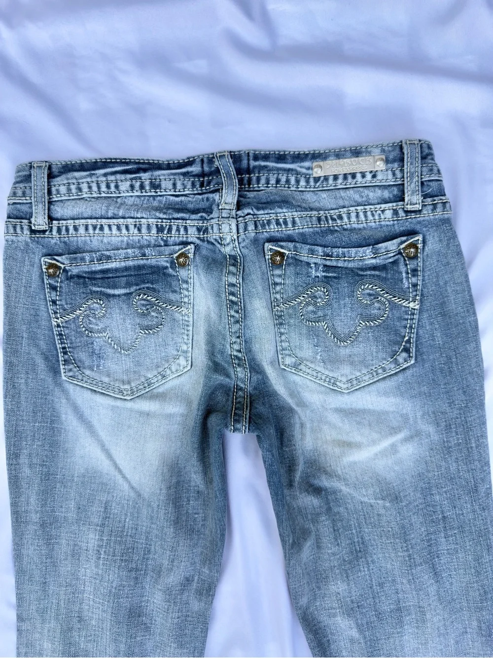 y2k rerock by express low rise light wash bootcut embroidered jeans size 8R